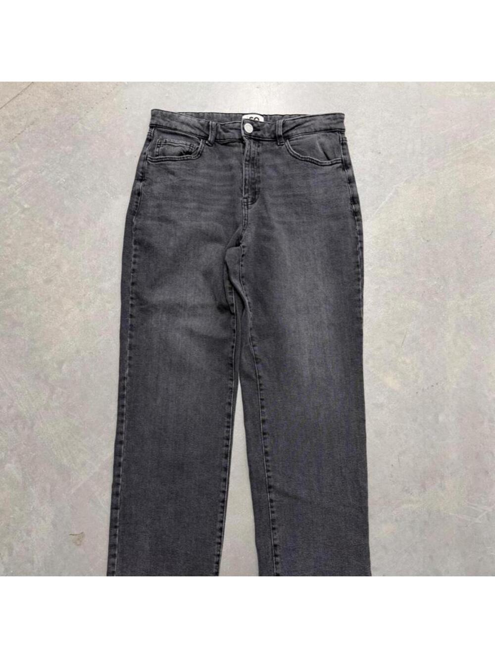 SO Women’s Jeans Size 13 Short 31W Gray Wash Straight Leg Denim Pants